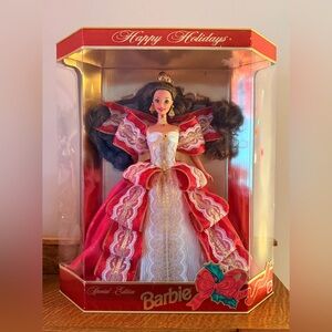 RARE 1997 Misprint Green Eyes Holiday Barbie Happy Holidays Gold Special Edition